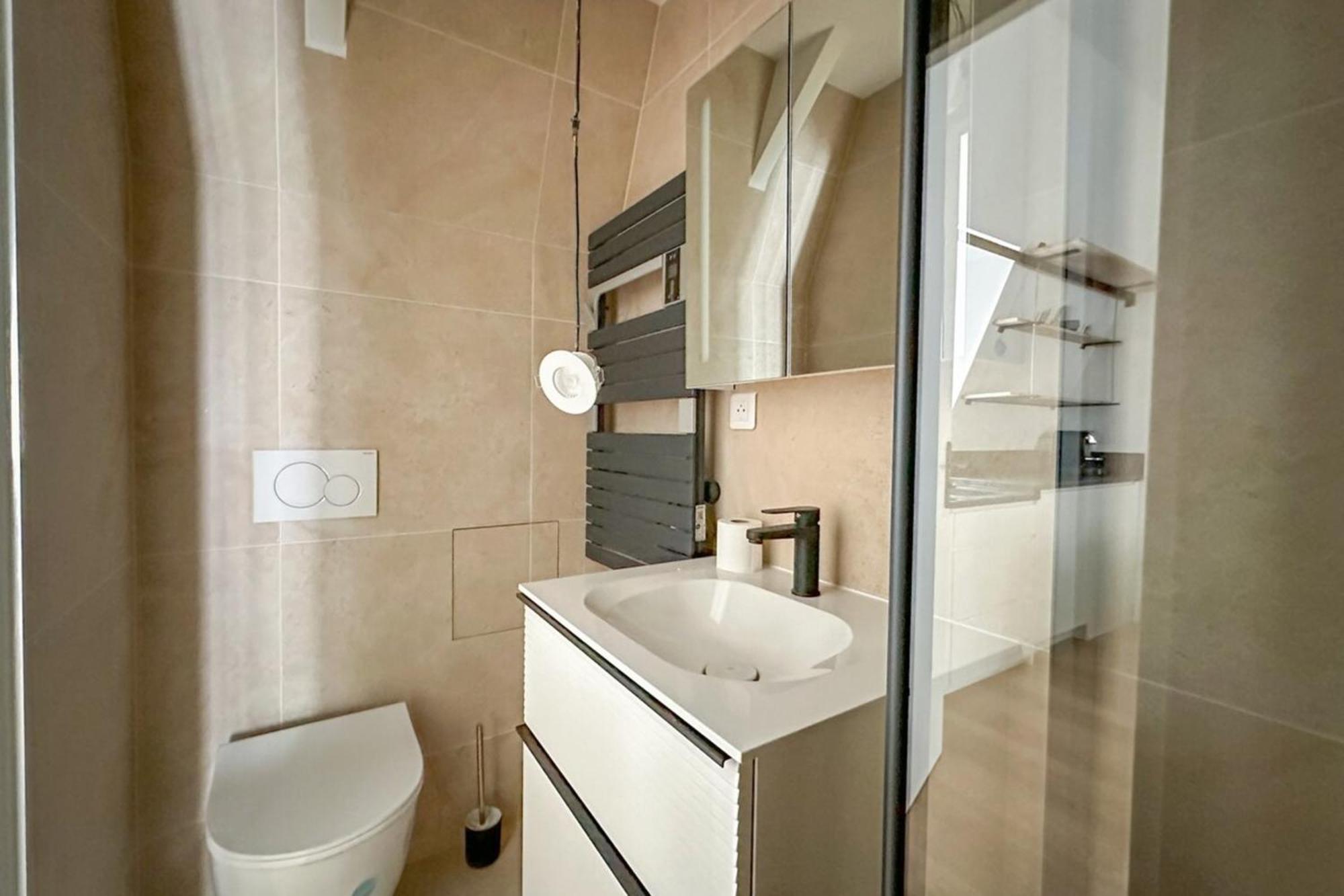 Flexliving - - Beauregard * Paris